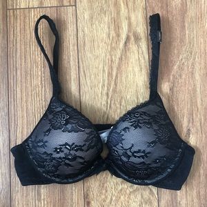 New Victoria’s Secret Body by Victoria Push Up Bra